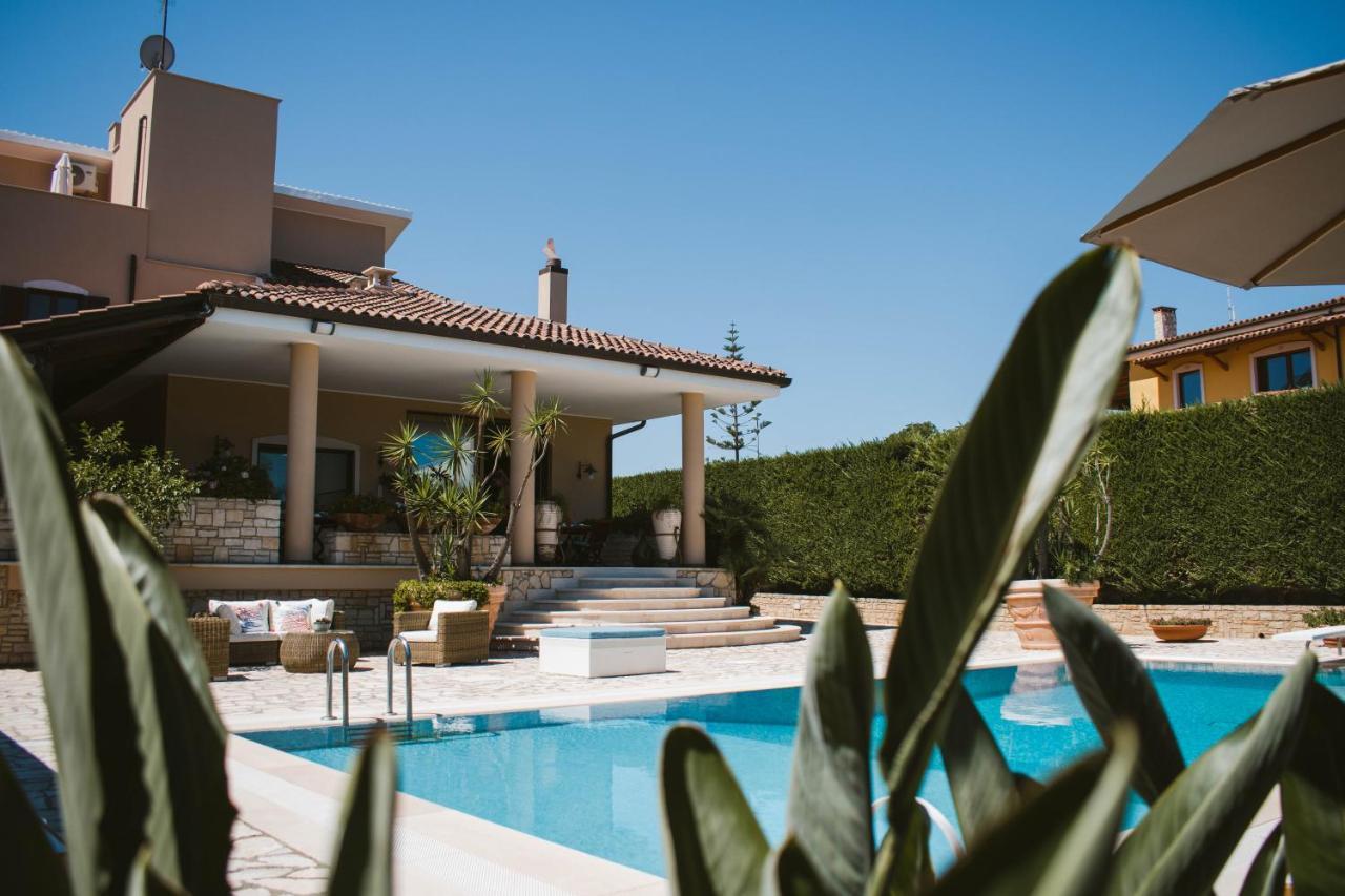 Villa Pietra Bianca - Luxury Stay In Puglia Trani Exterior foto